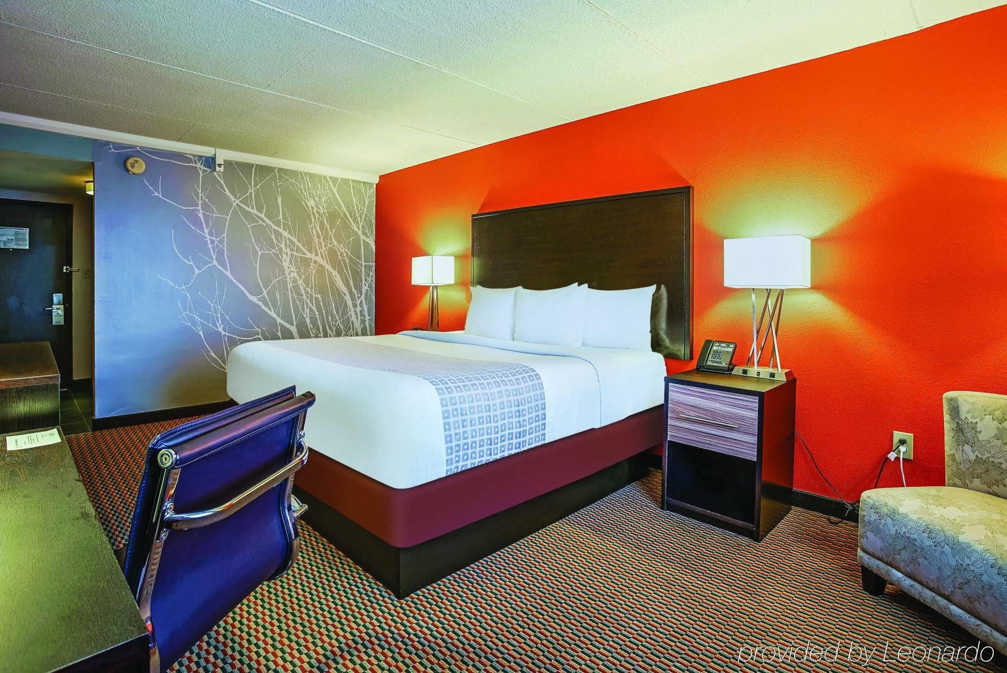 Holiday Inn & Suites Philadelphia-Runnemede/Exit 3-New Jersey Turnpike Ngoại thất bức ảnh