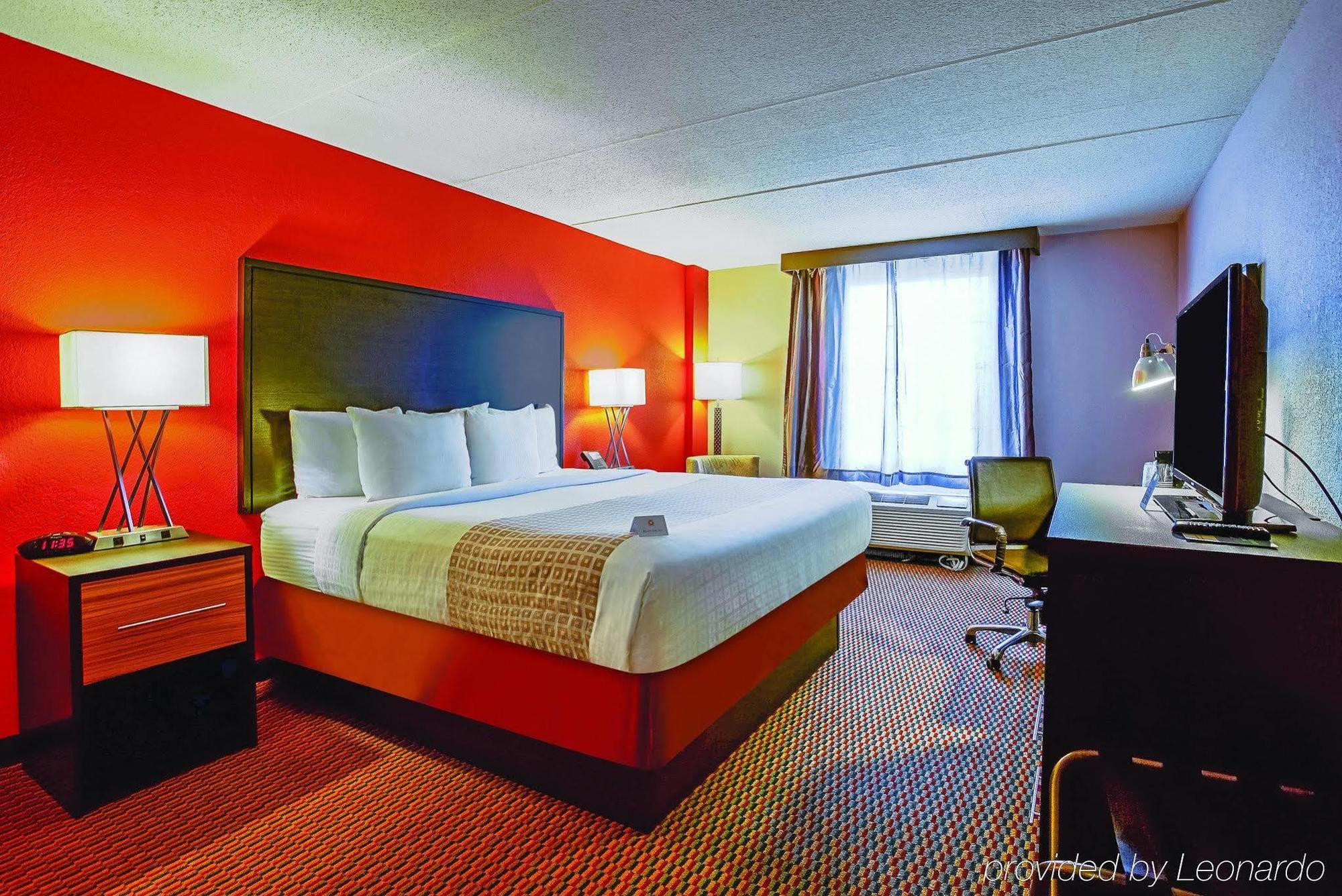 Holiday Inn & Suites Philadelphia-Runnemede/Exit 3-New Jersey Turnpike Ngoại thất bức ảnh