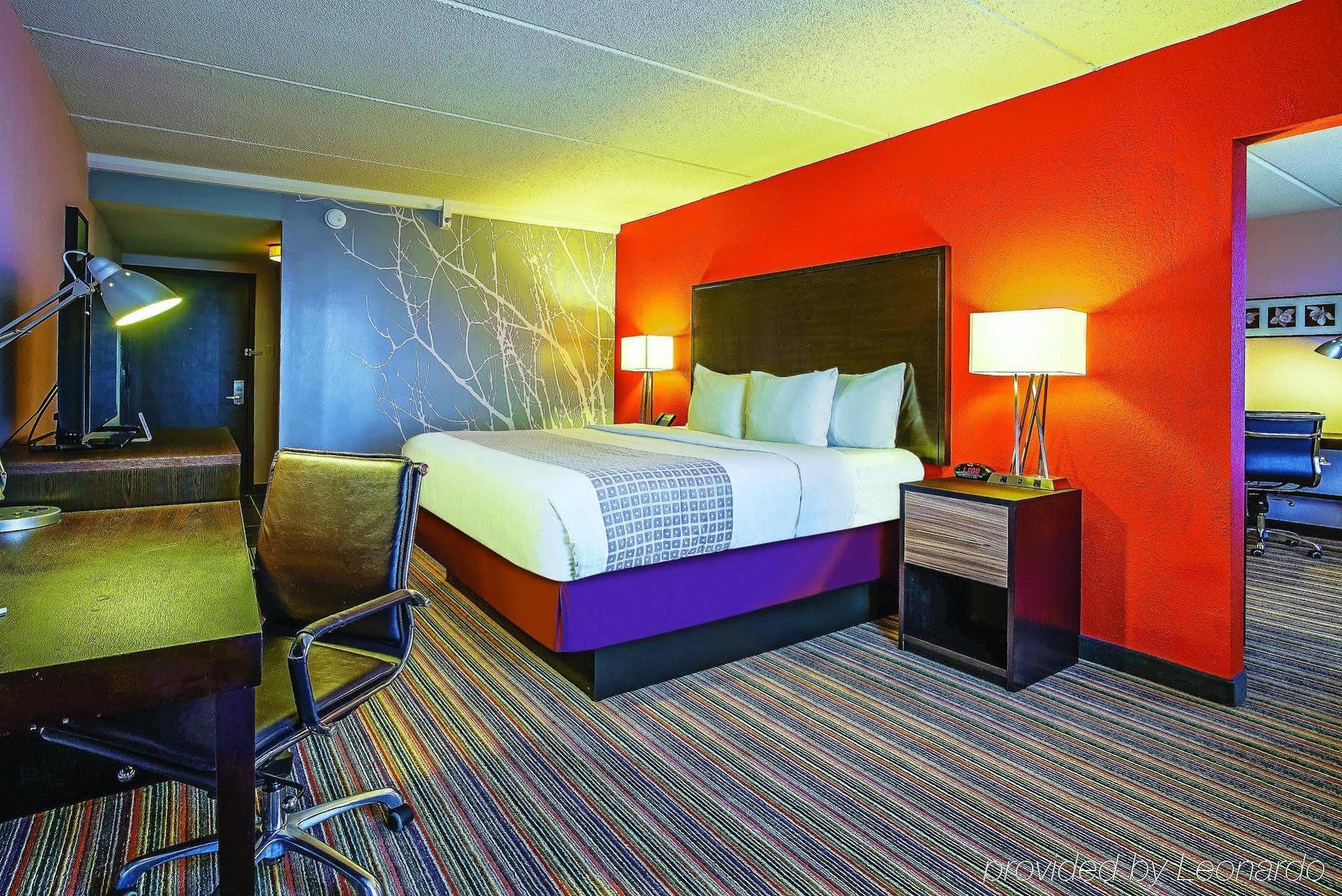 Holiday Inn & Suites Philadelphia-Runnemede/Exit 3-New Jersey Turnpike Ngoại thất bức ảnh