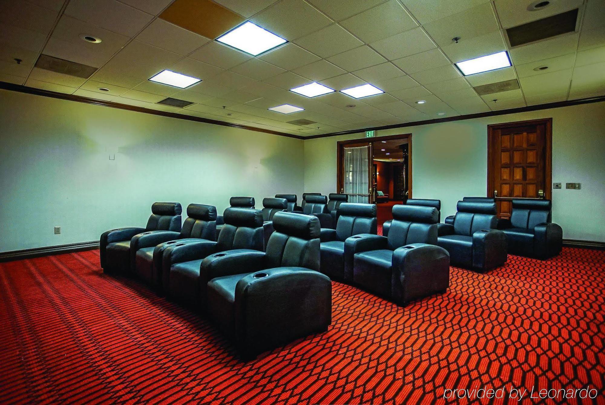 Holiday Inn & Suites Philadelphia-Runnemede/Exit 3-New Jersey Turnpike Ngoại thất bức ảnh