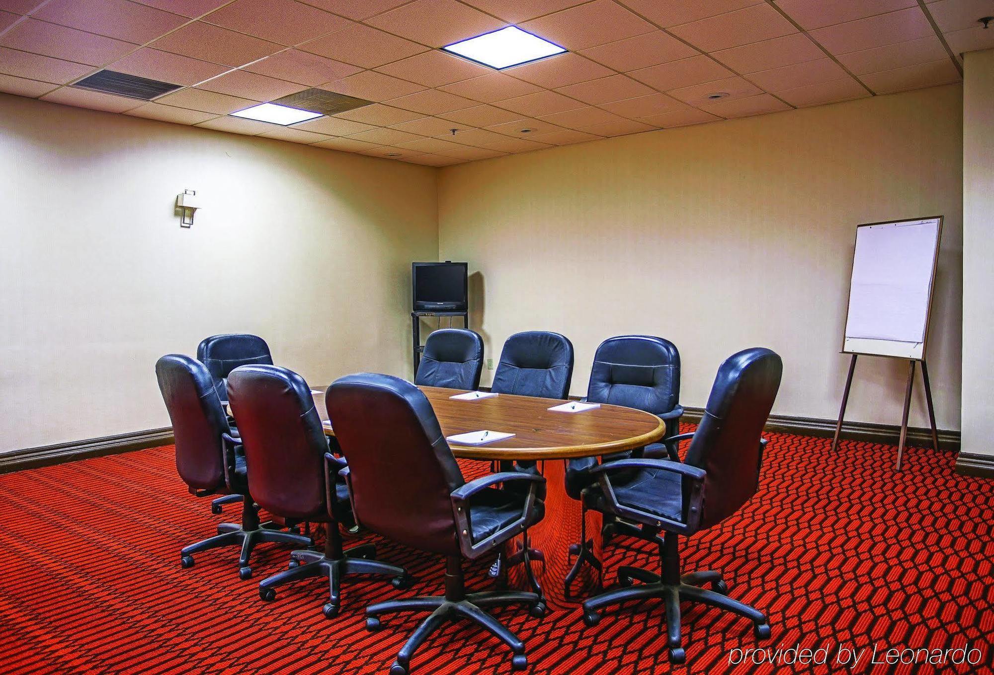 Holiday Inn & Suites Philadelphia-Runnemede/Exit 3-New Jersey Turnpike Ngoại thất bức ảnh