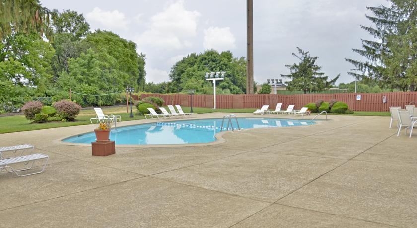 Holiday Inn & Suites Philadelphia-Runnemede/Exit 3-New Jersey Turnpike Ngoại thất bức ảnh